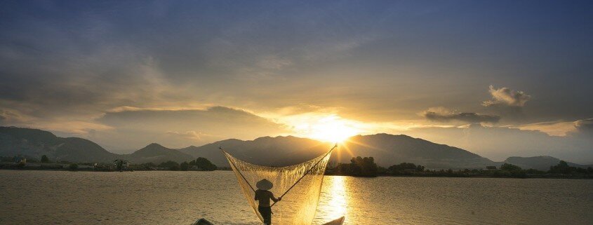 SUNSET SUR LE MEKONG
